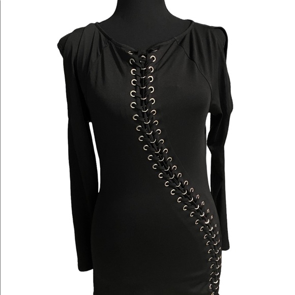 Venus Black Satin feel top - Picture 2 of 5